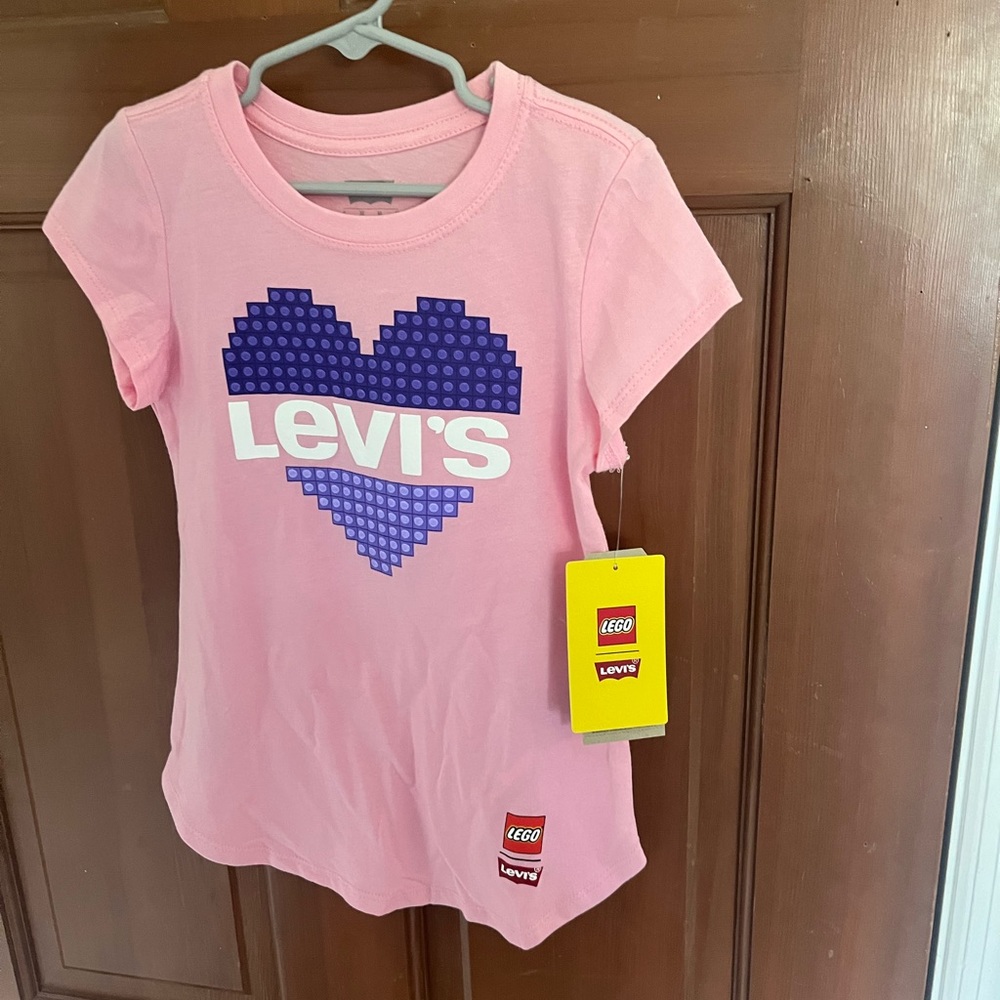 Levi’s LEGO T-shirt (pink)